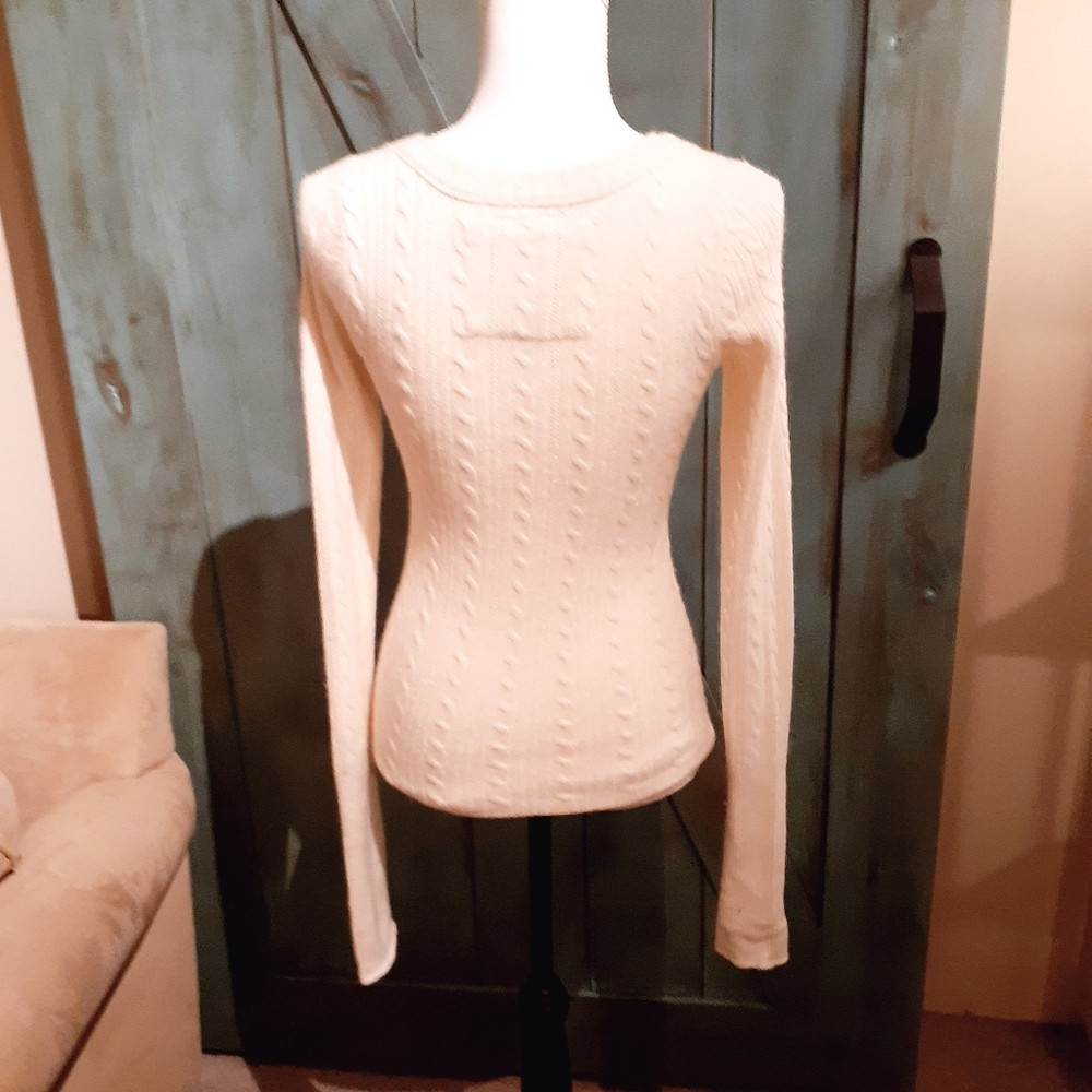 Sweater - Picture 2 of 3